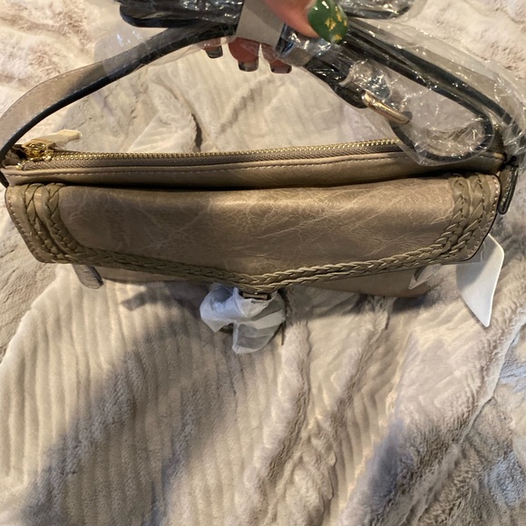 Crossbody - Picture 3 of 4